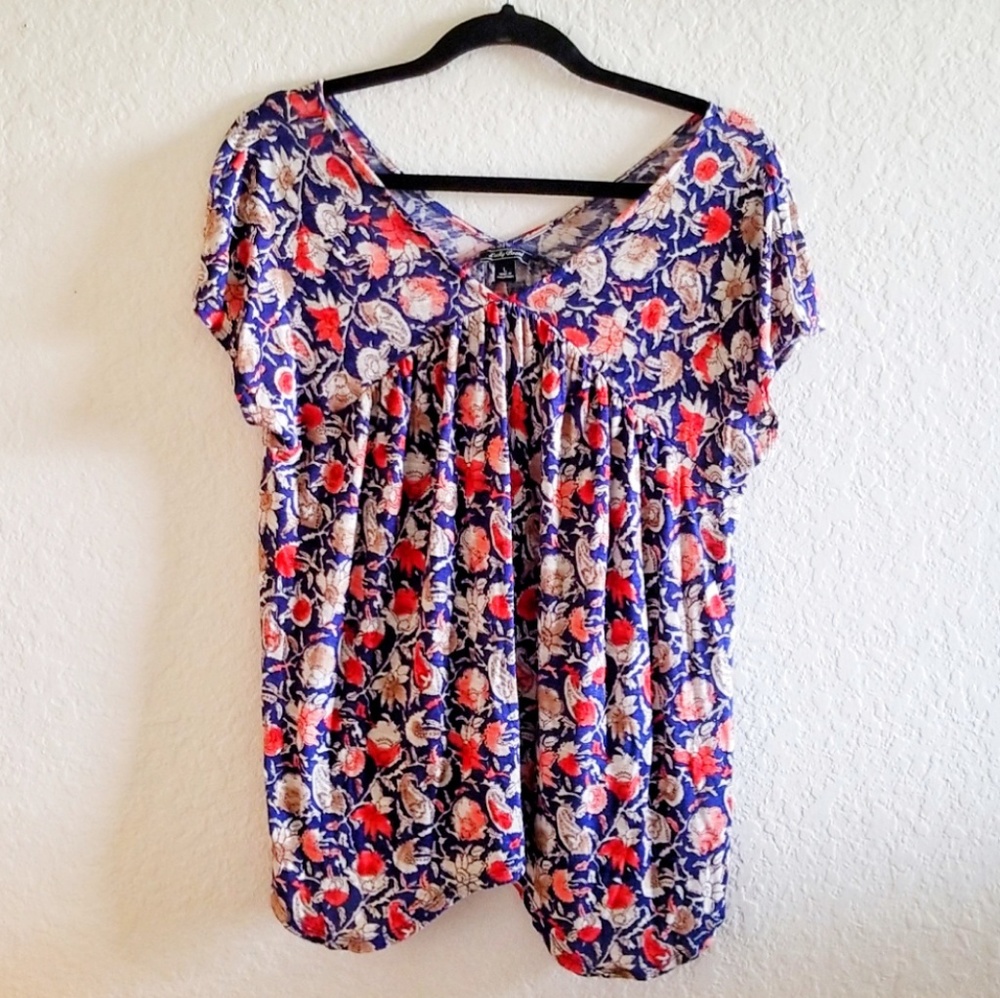 Lucky Brand Blue Boho Floral V-Neck Tee